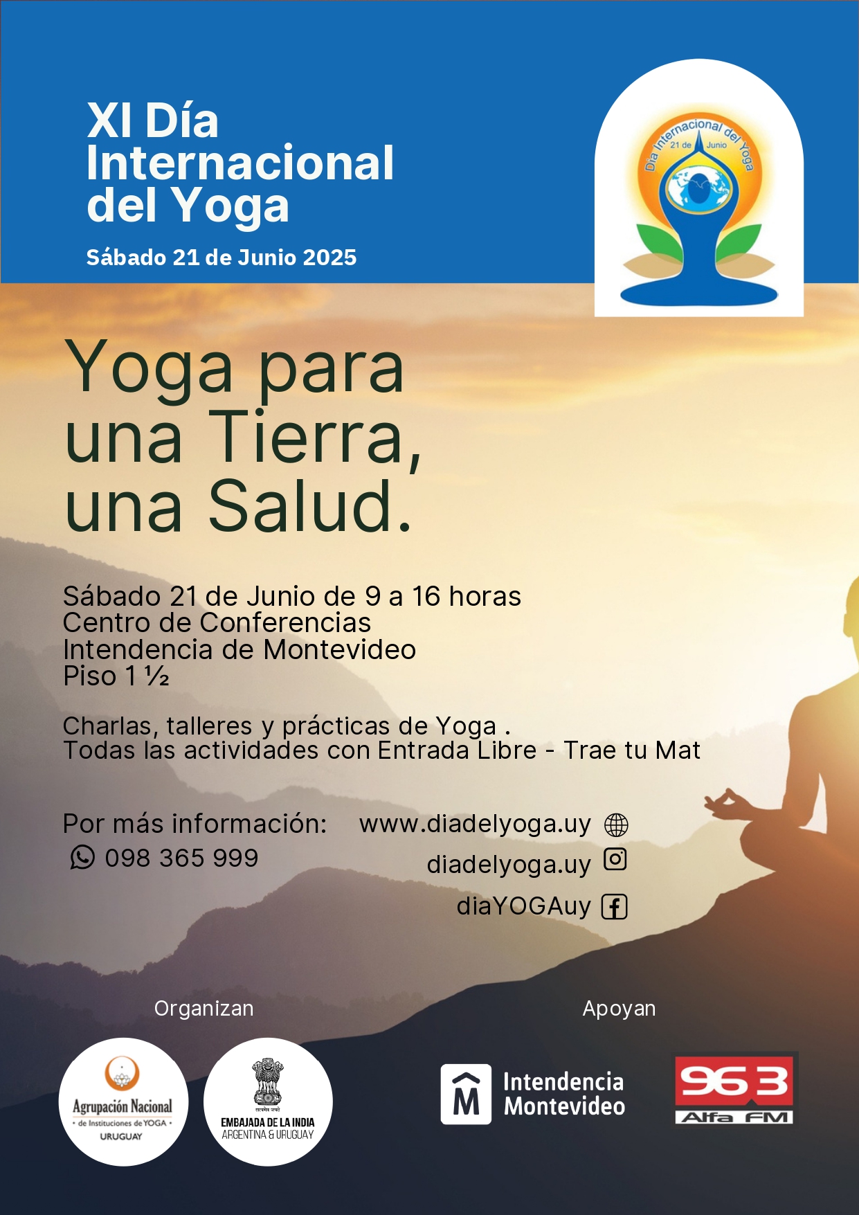 clase de yoga en la naturaleza al amanecer
